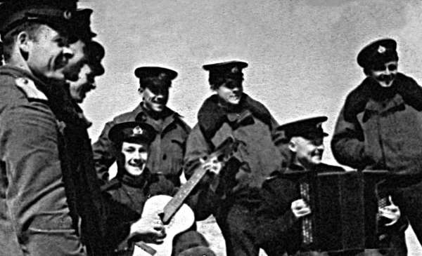 Иллюстрация к книге — Мы дрались на истребителях [block_001832_page_257_image_0001.jpg]