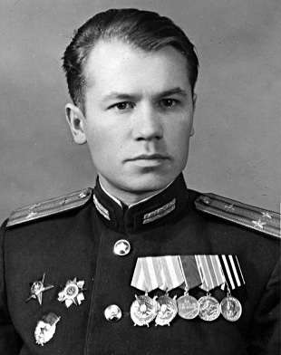 Иллюстрация к книге — Мы дрались на истребителях [block_001832_page_744_image_0001.jpg]