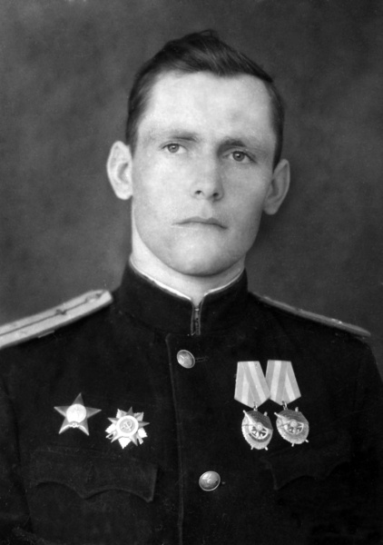 Иллюстрация к книге — Я дрался на штурмовике. Обе книги одним томом [i_013.jpg]