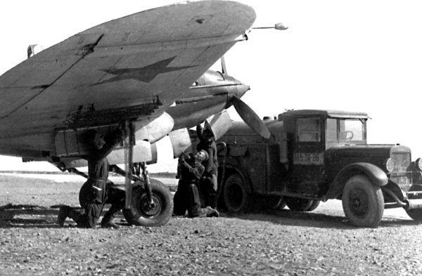 Иллюстрация к книге — Я дрался на штурмовике. Обе книги одним томом [i_055.jpg]