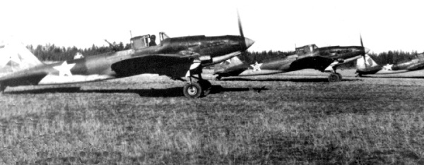 Иллюстрация к книге — Я дрался на штурмовике. Обе книги одним томом [i_062.jpg]