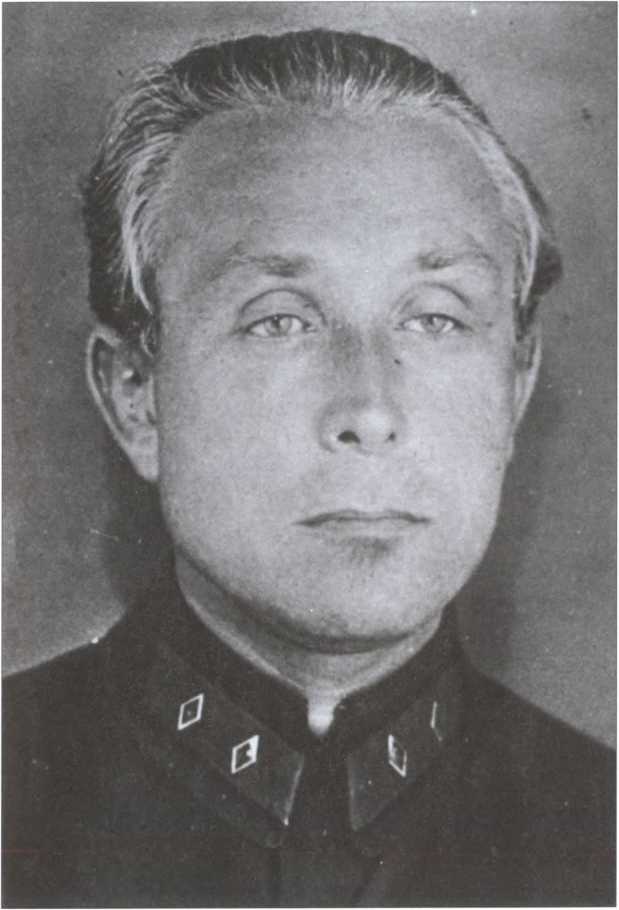 Иллюстрация к книге — Разведка "под крышей". Из истории спецслужбы [image16.jpg]