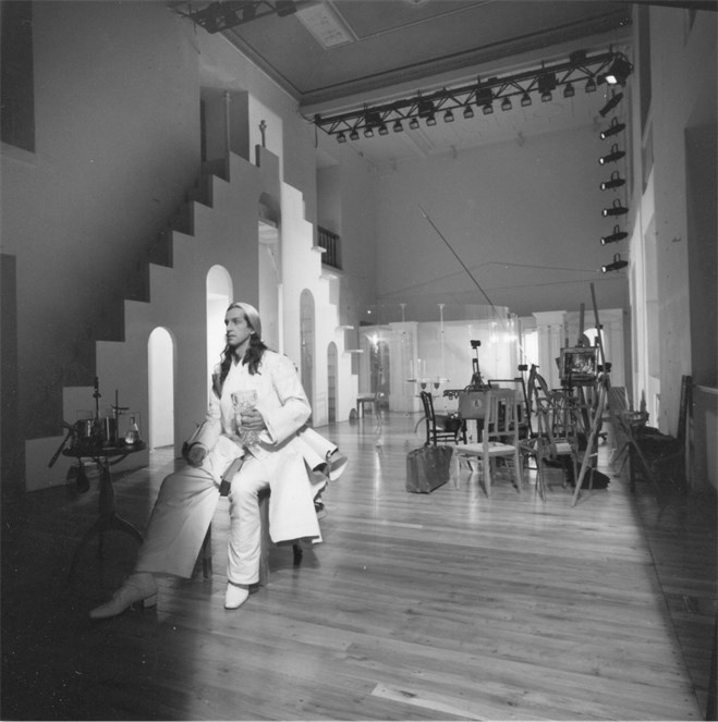 Иллюстрация к книге — Режиссеры-семидесятники. Культура и судьба [b00001032.png.jpg]