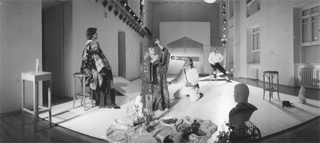 Иллюстрация к книге — Режиссеры-семидесятники. Культура и судьба [b00001043.png.jpg]