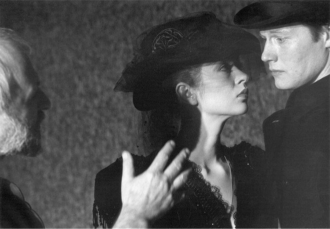 Иллюстрация к книге — Режиссеры-семидесятники. Культура и судьба [b00001054.png.jpg]