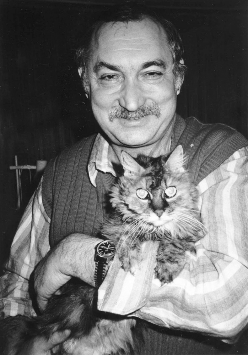 Иллюстрация к книге — Дрезденские страсти [i_001.jpg]