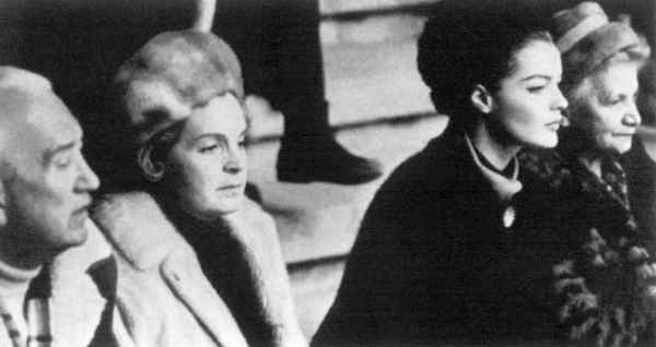 Иллюстрация к книге — Я, Роми Шнайдер. Дневник [_42.jpg]