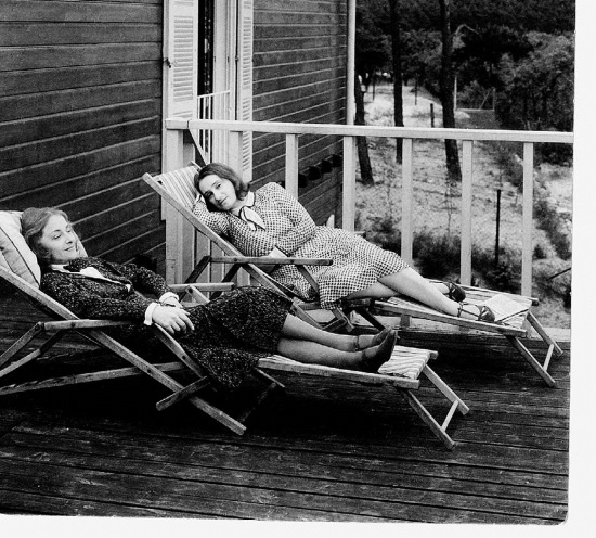 Иллюстрация к книге — Эйнштейн. Его жизнь и его Вселенная [i_064.jpg]