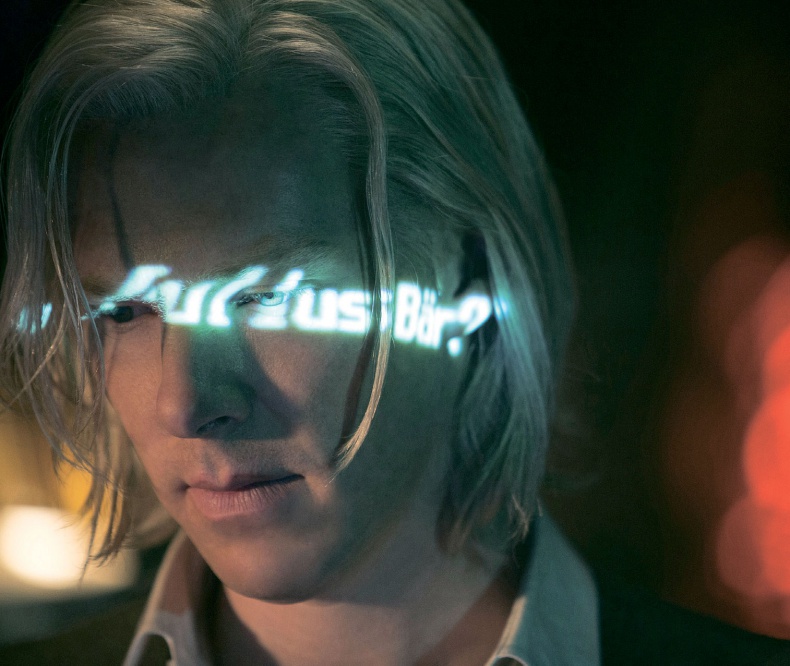 Иллюстрация к книге — Бенедикт Камбербэтч. Биография [i_010.jpg]