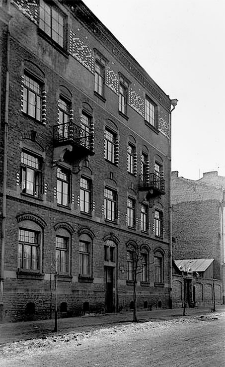 Иллюстрация к книге — Молодой Сталин [i_059.jpg]