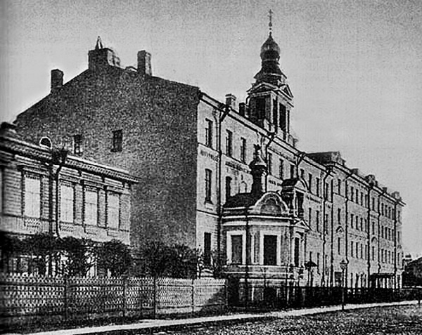 Иллюстрация к книге — Святой против Льва. Иоанн Кронштадтский и Лев Толстой. История одной вражды [i_046.jpg]