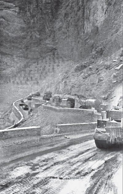 Иллюстрация к книге — Афганская война. Все боевые операции [i_074.jpg]