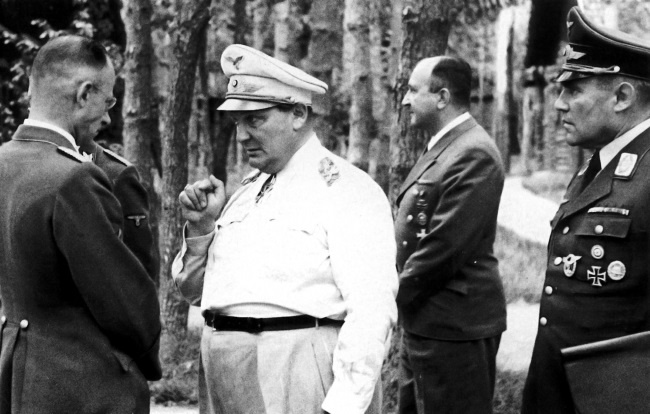 Иллюстрация к книге — Битва за Крым 1941–1944. От разгрома до триумфа [i_004.jpg]