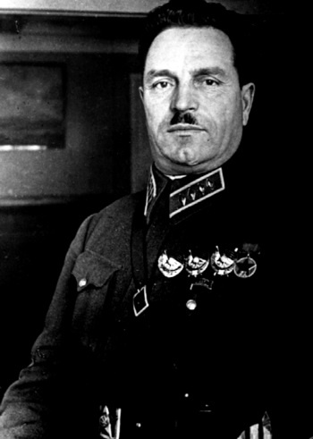 Иллюстрация к книге — Битва за Крым 1941–1944. От разгрома до триумфа [i_014.jpg]