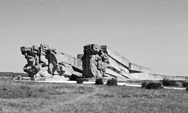 Иллюстрация к книге — Битва за Крым 1941–1944. От разгрома до триумфа [i_035.jpg]