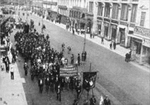 Иллюстрация к книге — Легендарный Корнилов. &quot;Не человек, а стихия&quot; [i_036.jpg]