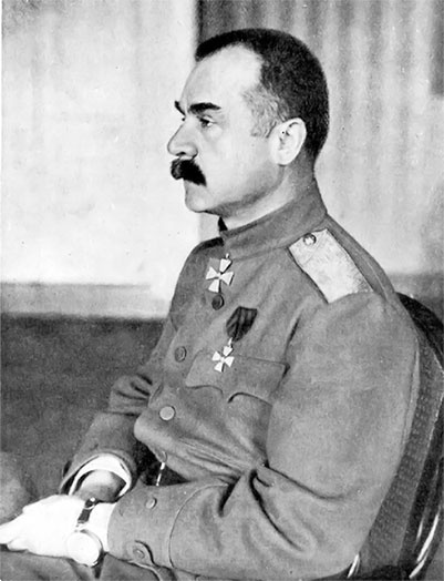 Иллюстрация к книге — Легендарный Корнилов. &quot;Не человек, а стихия&quot; [i_071.jpg]