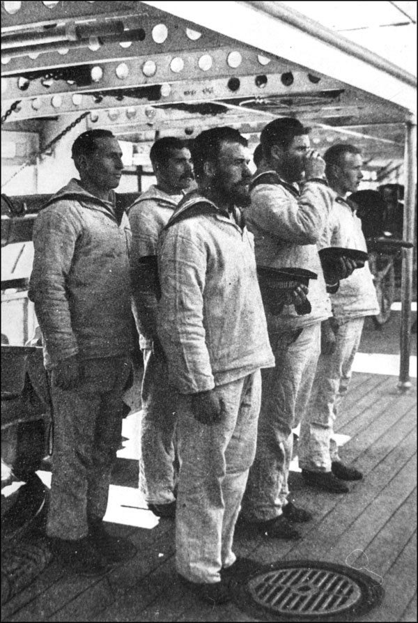 Иллюстрация к книге — Легендарный Колчак. Адмирал и Верховный Правитель России [_101.jpg]