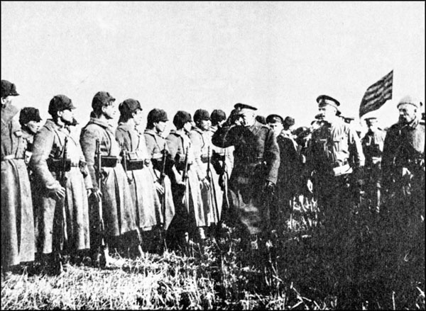 Иллюстрация к книге — Легендарный Колчак. Адмирал и Верховный Правитель России [_333.jpg]