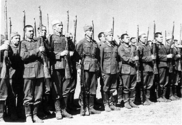 Иллюстрация к книге — Все Кавказские войны России. Самая полная энциклопедия [i_079.jpg]