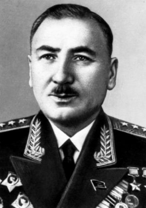 Иллюстрация к книге — &quot;Котлы&quot; 45-го [i_010.jpg]