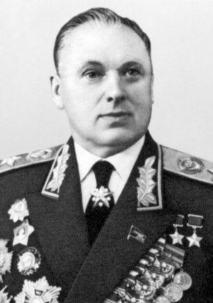 Иллюстрация к книге — &quot;Котлы&quot; 45-го [i_036.jpg]