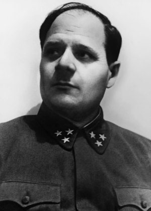 Иллюстрация к книге — &quot;Котлы&quot; 45-го [i_038.jpg]