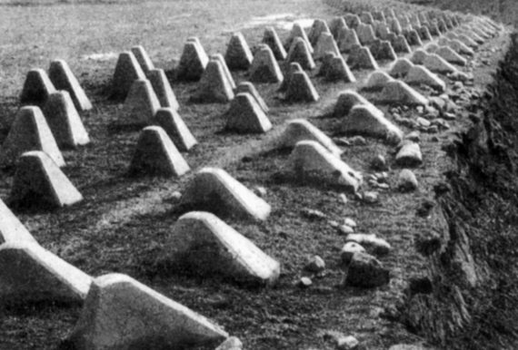 Иллюстрация к книге — &quot;Котлы&quot; 45-го [i_050.jpg]