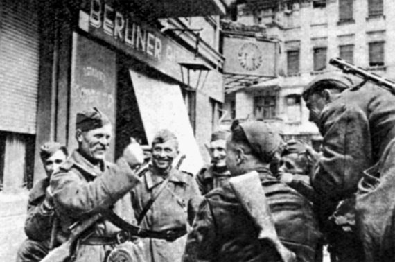 Иллюстрация к книге — &quot;Котлы&quot; 45-го [i_068.jpg]