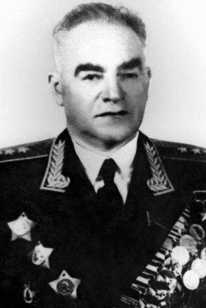 Иллюстрация к книге — &quot;Котлы&quot; 45-го [i_070.jpg]