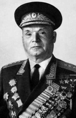 Иллюстрация к книге — &quot;Котлы&quot; 45-го [i_083.jpg]