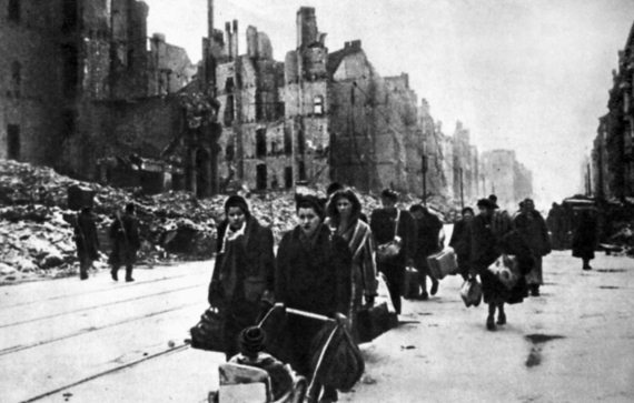 Иллюстрация к книге — &quot;Котлы&quot; 45-го [i_086.jpg]