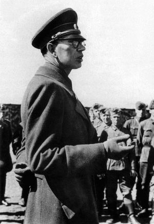 Иллюстрация к книге — 1941. Победный парад Гитлера. Правда об Уманском побоище [i_026.jpg]