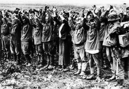 Иллюстрация к книге — 1941. Победный парад Гитлера. Правда об Уманском побоище [i_048.jpg]