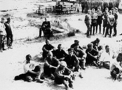 Иллюстрация к книге — Жуков против Гальдера. Схватка военных гениев [i_052.jpg]