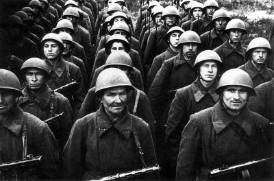 Иллюстрация к книге — Жуков против Гальдера. Схватка военных гениев [i_061.jpg]