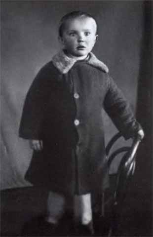 Иллюстрация к книге — Геннадий Зюганов [i_004.jpg]