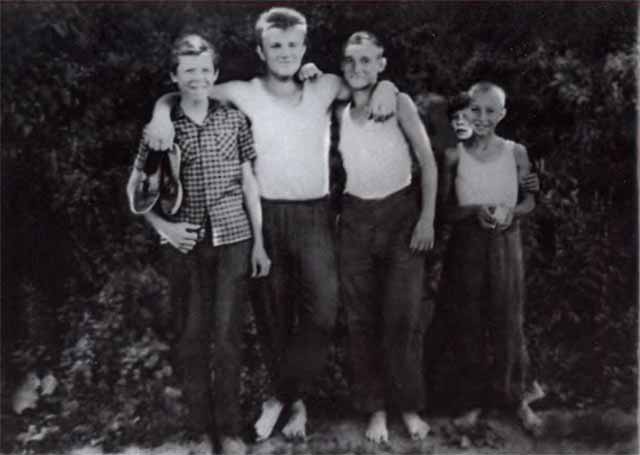 Иллюстрация к книге — Геннадий Зюганов [i_006.jpg]