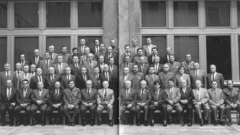 Иллюстрация к книге — Леонид Шебаршин [i_016.jpg]