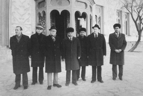 Иллюстрация к книге — Леонид Шебаршин [i_017.jpg]