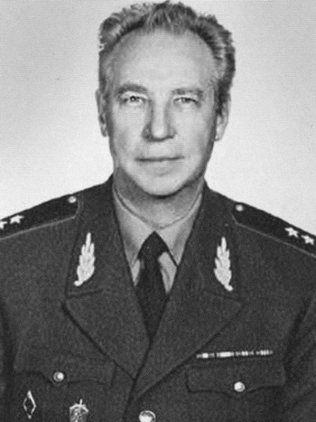 Иллюстрация к книге — Леонид Шебаршин [i_026.jpg]