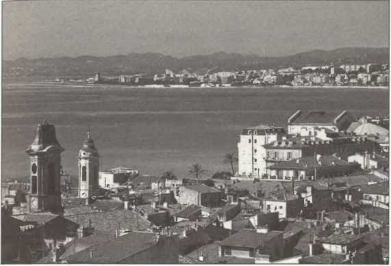 Иллюстрация к книге — Русская Ницца [i_015.jpg]