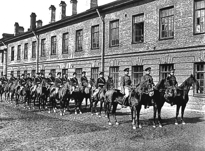 Иллюстрация к книге — Первая мировая. Проигравшие победители. Русские генералы [i_021.jpg]