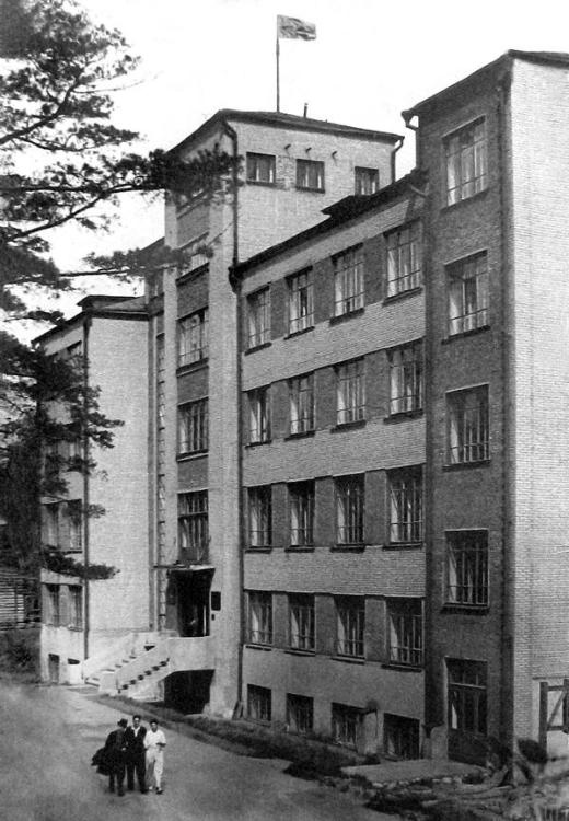 Иллюстрация к книге — Белосток-Москва [i_032.jpg]