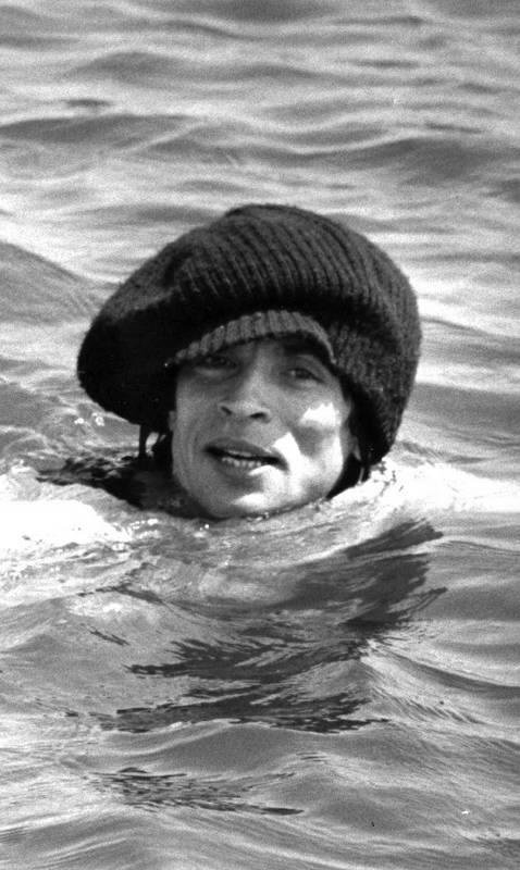 Иллюстрация к книге — Рудольф Нуреев. Неистовый гений [i_012.jpg]