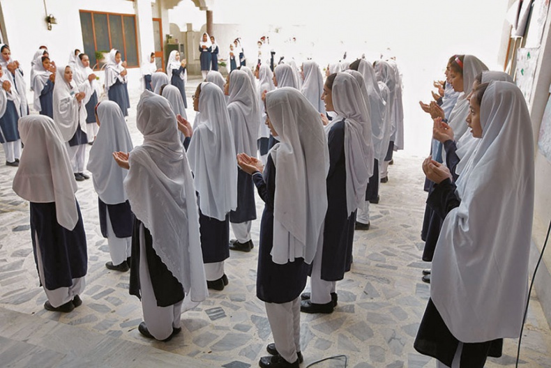 Иллюстрация к книге — Я - Малала. Уникальная история мужества, которая потрясла весь мир [i_021.jpg]