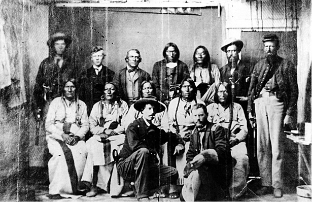 Иллюстрация к книге — Как ненасилие защищает государство [_25.jpg]