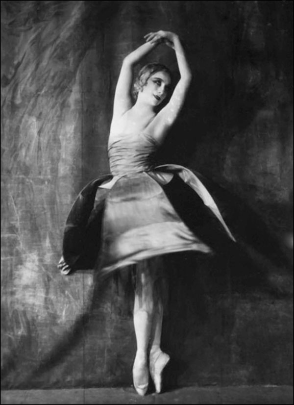 Иллюстрация к книге — Анна Павлова. Жизнь в танце [_159.jpg]