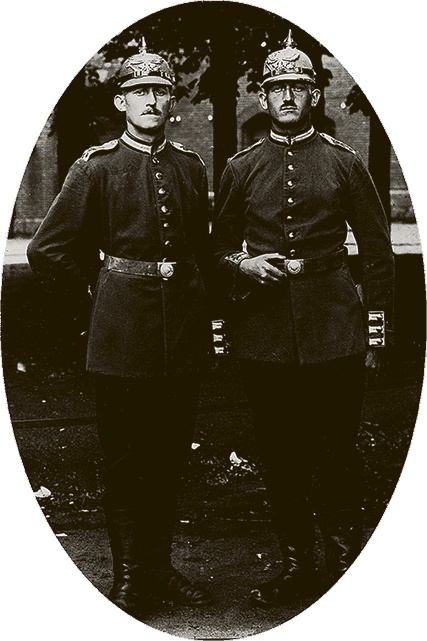 Иллюстрация к книге — Щит и меч Кенигсберга. Альбом [i_071.jpg]