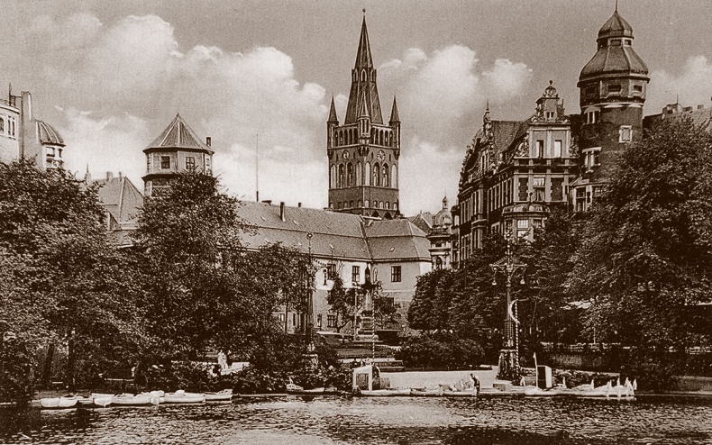 Иллюстрация к книге — Щит и меч Кенигсберга. Альбом [i_134.jpg]